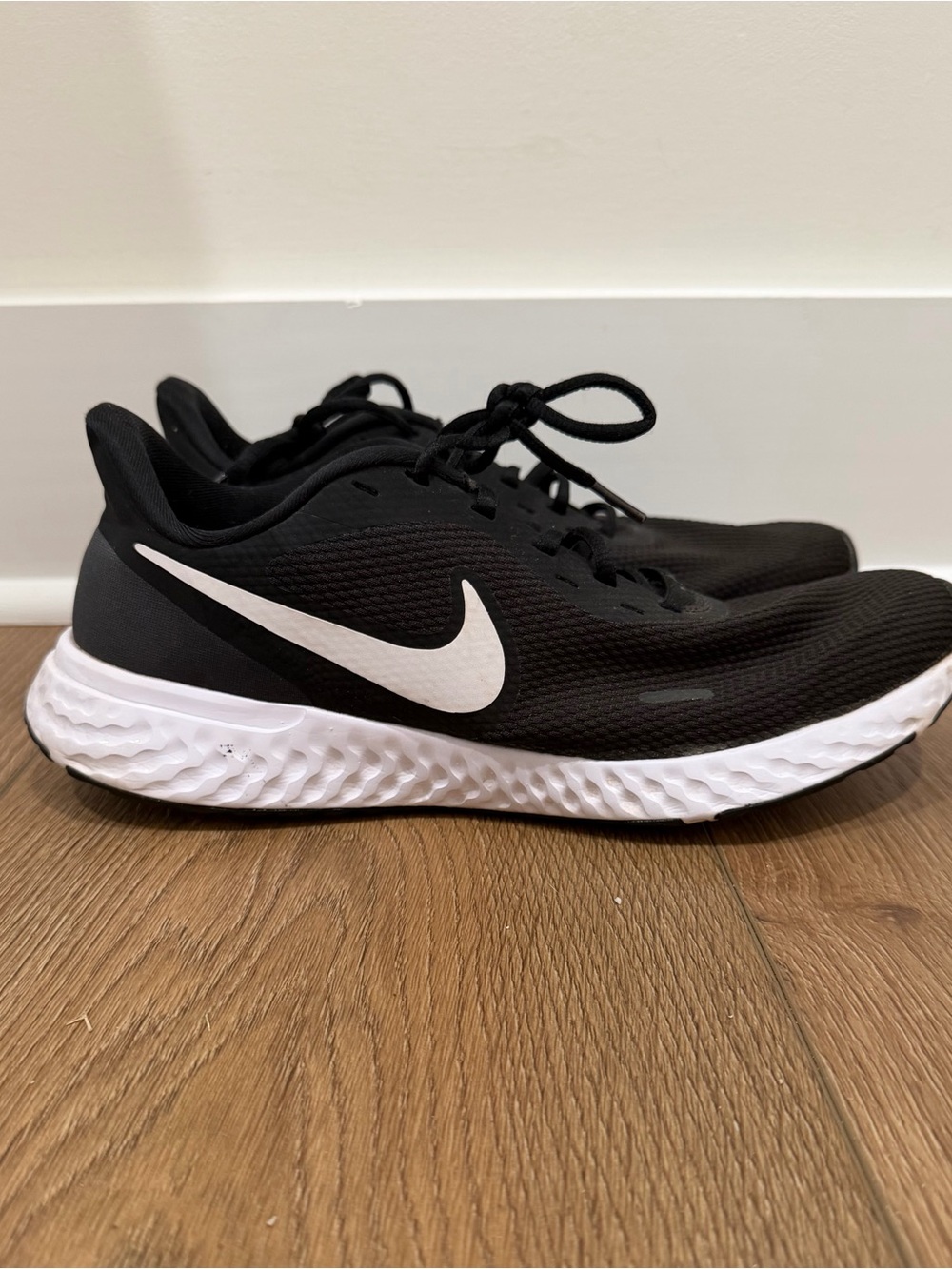 Nike Revolution Black and White Men's Running Shoes